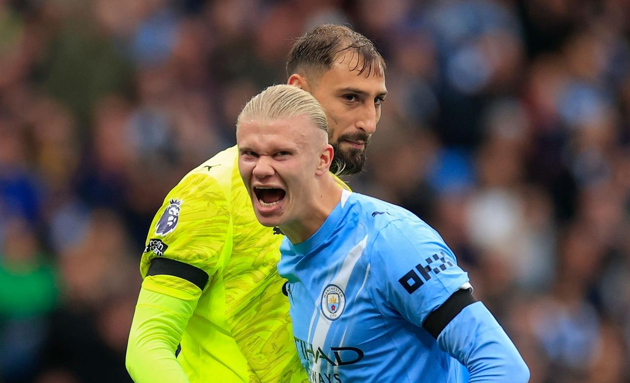 开云线上入口包含风云突变曼城清晨调整名单今晨本菲卡调整名单以备德甲，今夜里尔调整名单以备欧联看傻球迷的词条